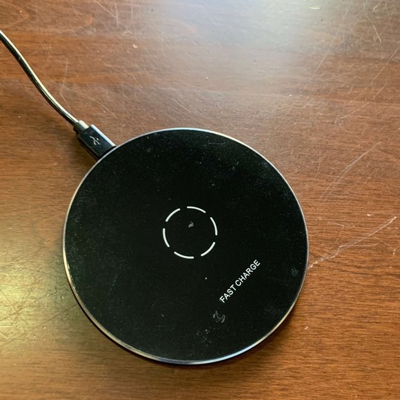 Wireless Charge Mat Qi Fast Charging Quick Rapid Speedy High Efficiency Iphone - Picture 4 of 8